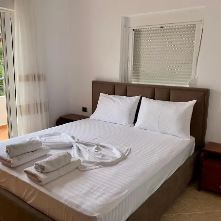 Bardhi Apts