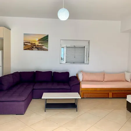 Bardhi Apts Appartamento