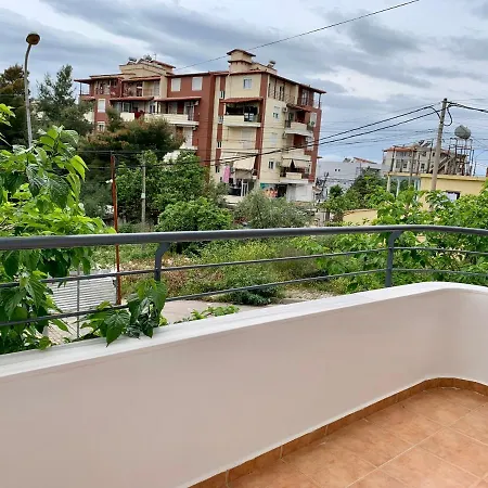 Bardhi Apts Saranda