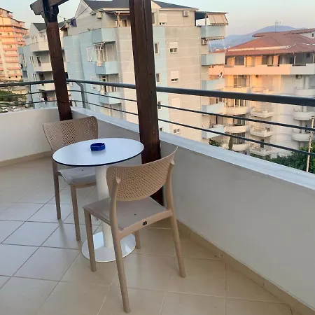 Apartamento Bardhi Apts *