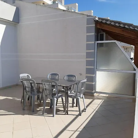 Bardhi Apts Saranda