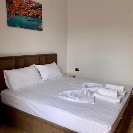 Bardhi Apts Διαμέρισμα *