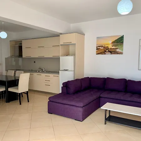 Apartamento Bardhi Apts *