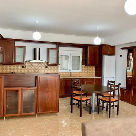 Lägenhet Bardhi Apts Sarandë