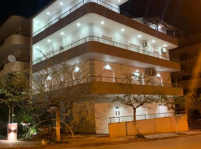 Bardhi Apts * Sarandë