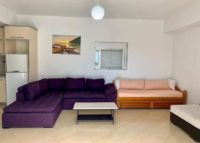 Bardhi Apts Apartamento
