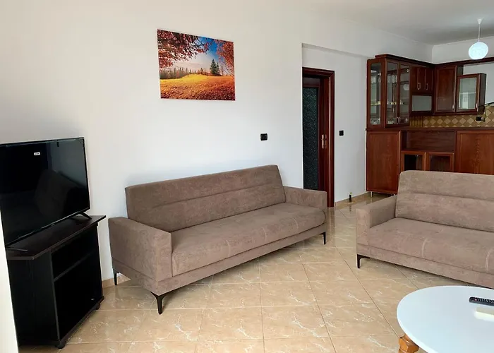 Bardhi Apts Sarandë