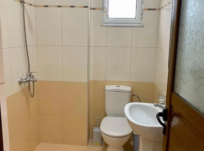 Bardhi Apts Sarandë